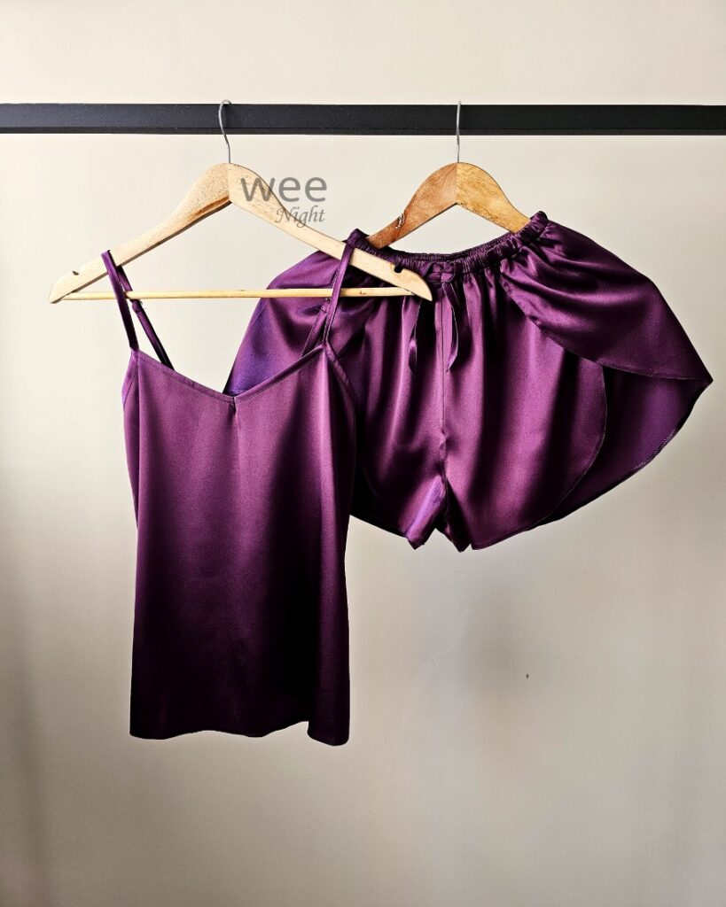 تاپ و شلوارک کلاسیک بادمجانی