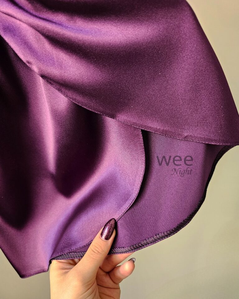 شلوارک لاله بادمجانی